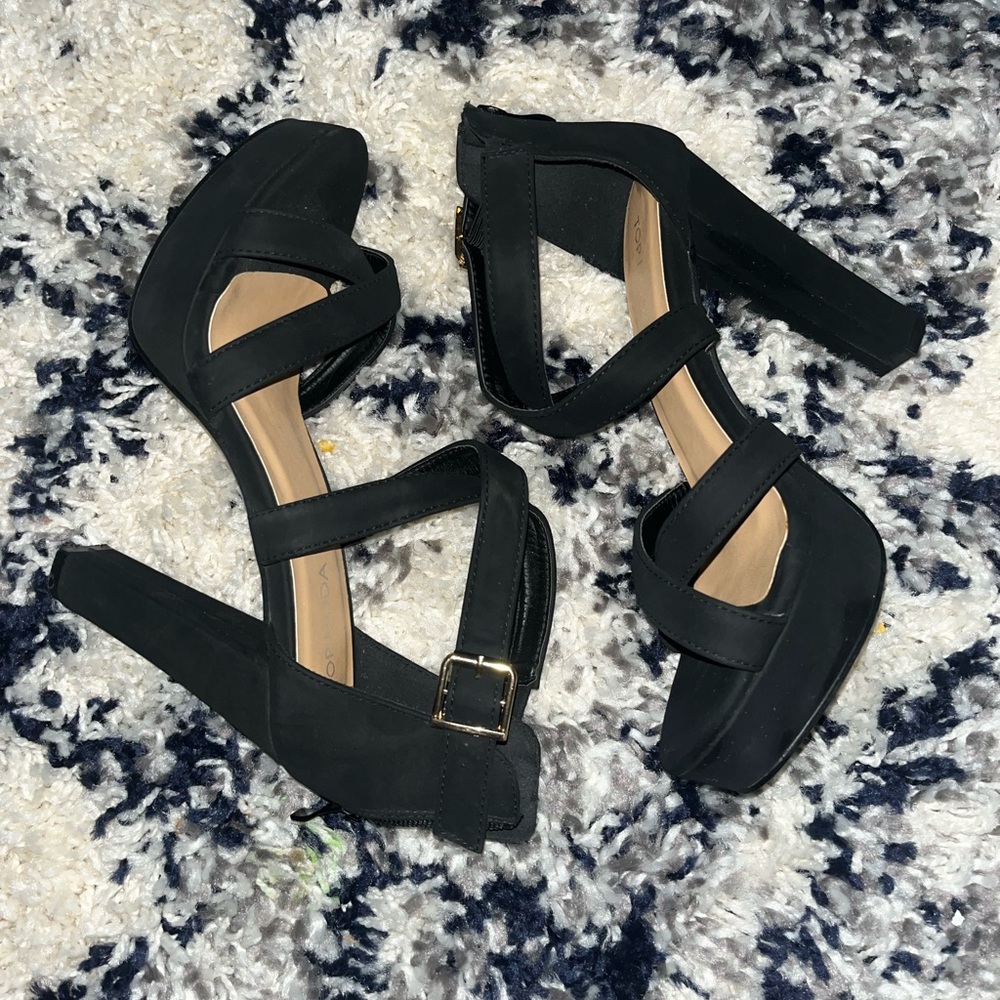 Top Moda Black Heels